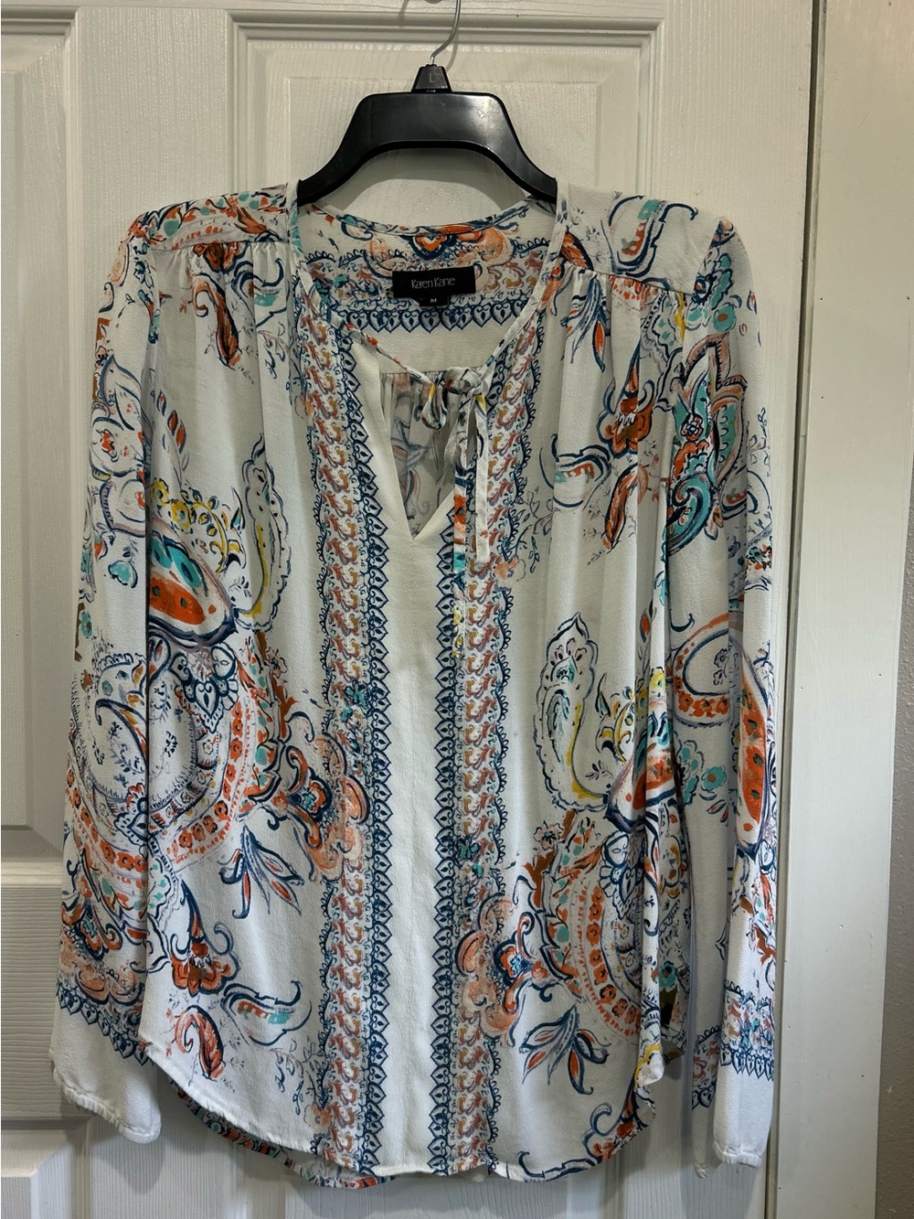 Karen Kane White Paisley Tie-Neck Blouse - White Multi